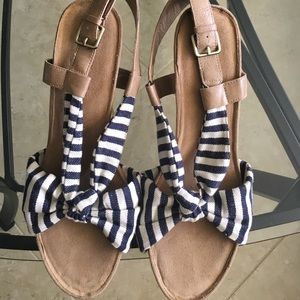 Stripes aerosoles wedge sandals