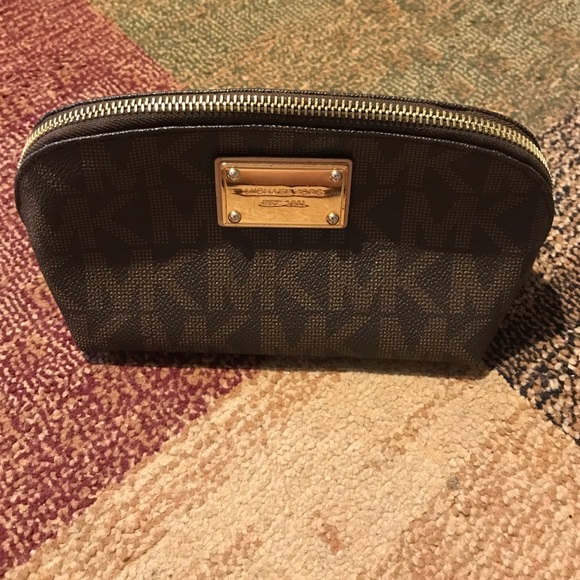 Cosmetic Bag