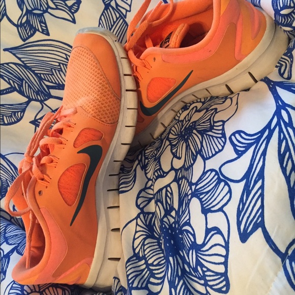 Women's Nike shoes