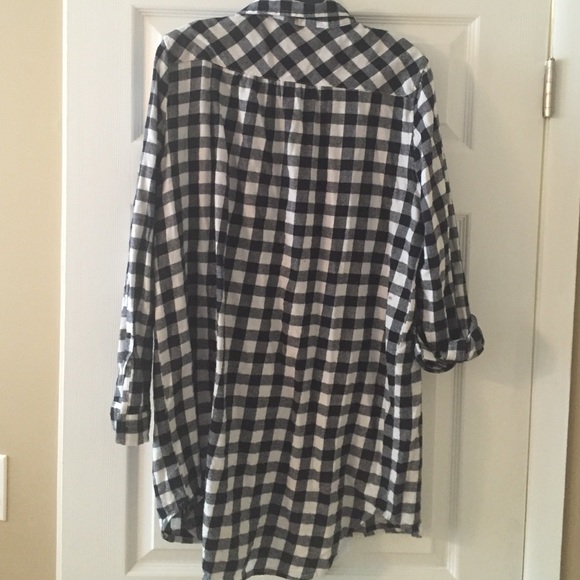 Flannel tunic style plaid shirt - Picture 3 of 3