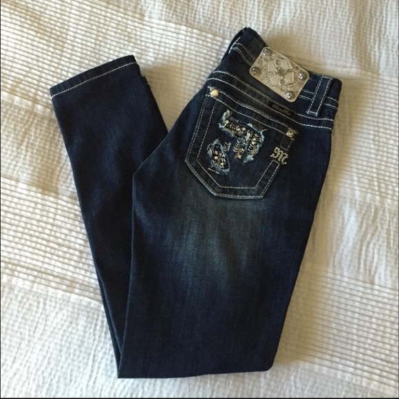 SOLD - Picture 2 of 4