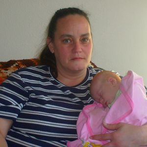 Meet your Posher, Connie