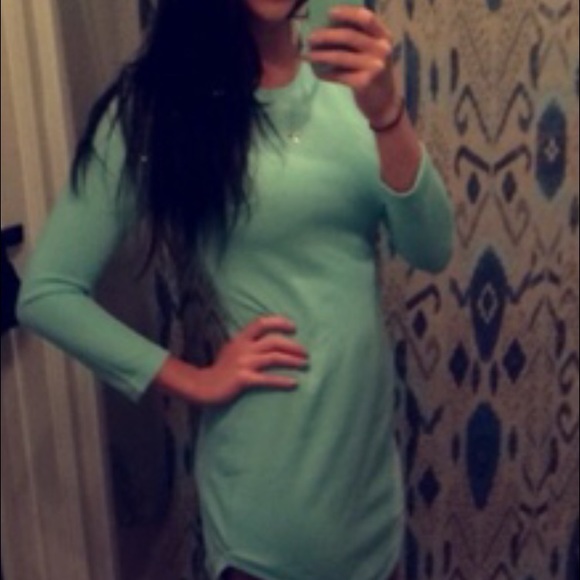 Mint Green Bodycon Dress - Picture 2 of 4