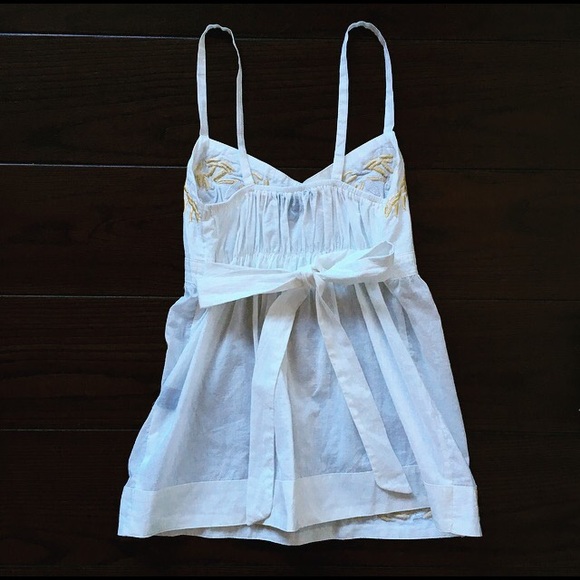 White Embroidered Tank - Picture 4 of 4