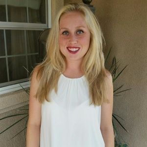 Meet your Posher, Stephanie