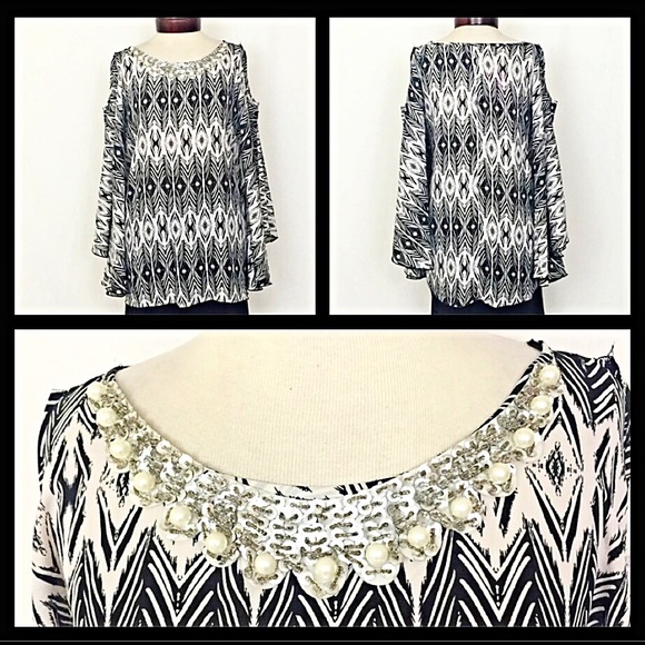 Stunning Bling Bell Flutter Sleeve Blouse Tunic SM - Picture 8 of 8