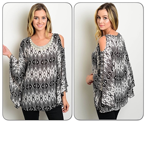 Stunning Bling Bell Flutter Sleeve Blouse Tunic SM - Picture 4 of 8