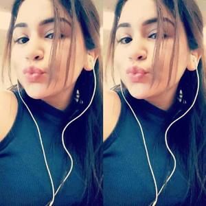 Meet your Posher, Anabel