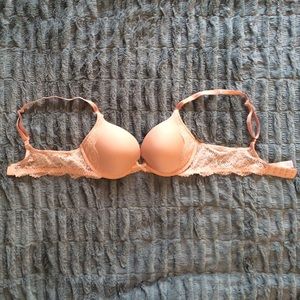 Victoria's Secret Angel push-up bra in nude