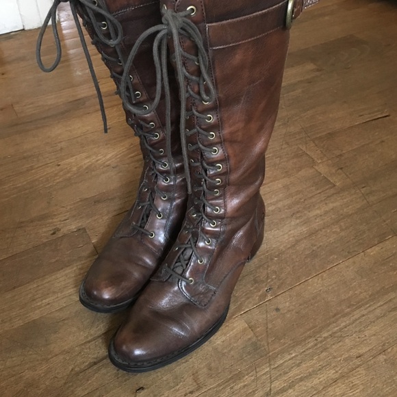 Born crown lace up boots