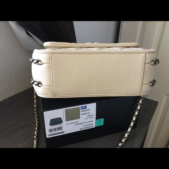 NEW Chanel Frame in Chain Flap Bag - Picture 4 of 4