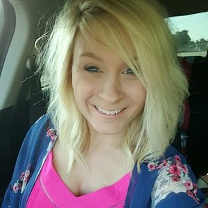 Meet your Posher, Natalie