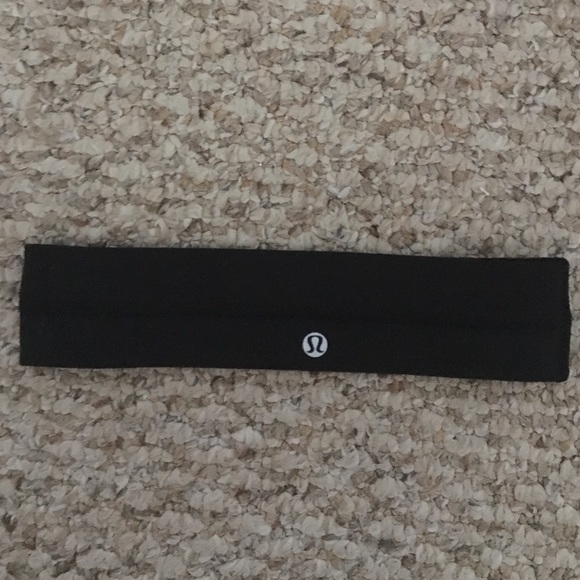 lululemon athletica Accessories - Lululemon headband