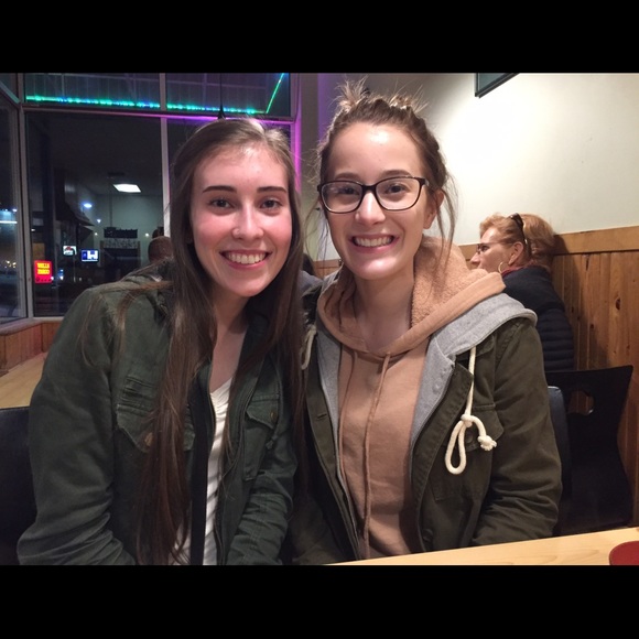 Meet the Posher, Marissa! - Picture 3 of 5