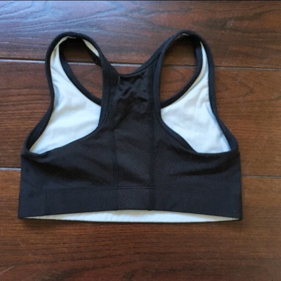 Champion Sports Bra + Freebie - Picture 3 of 4