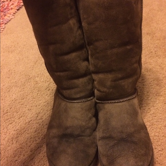 black uggs turning feet black black uggs turning feet black
