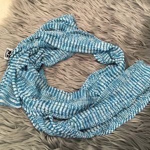 NWOT M Missoni Scarf