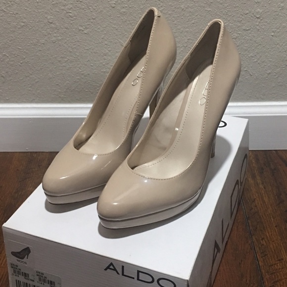 Aldo nude heels