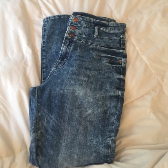 High rise jeans