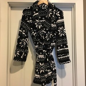 ☃️Victoria's Secret PINK Snowflake Robe❄️