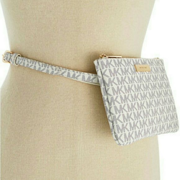 NWT Michael Kors Signature Fanny Pack.
