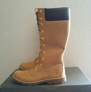 WOMEN'S TIMBERLAND WHEAT TALL BOOTS.. SIZE6.5