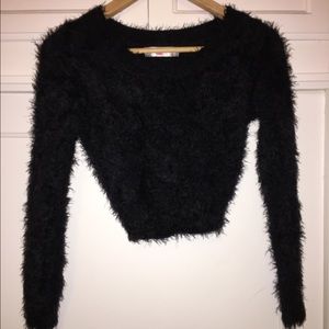 Angora-like, fuzzy, long sleeve crop top