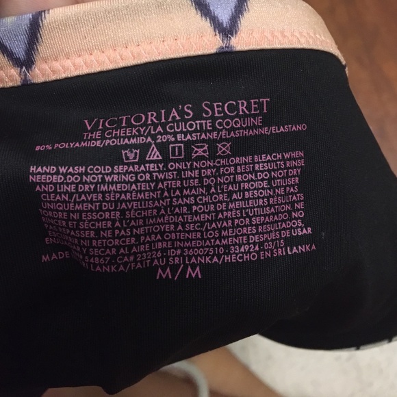 Victoria secret bikini top and bottom! - Picture 3 of 4