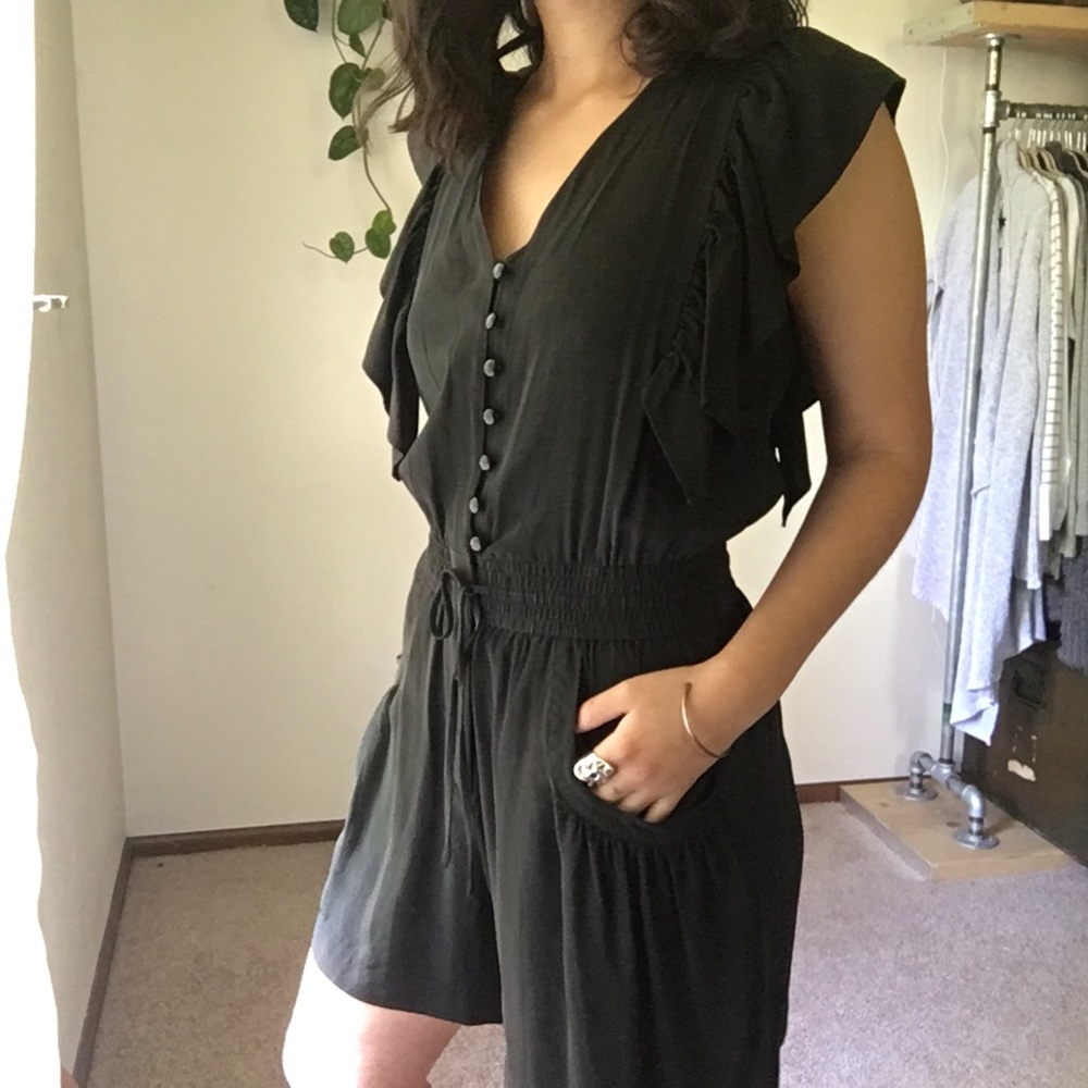 K E E P I N G // THE LIMITED/ silk romper - Picture 3 of 6