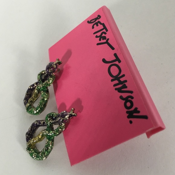 💓 Betsey Johnson Rio Snake Earrings - Picture 9 of 10