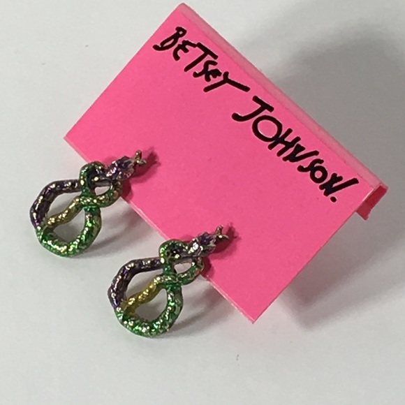 💓 Betsey Johnson Rio Snake Earrings - Picture 3 of 10
