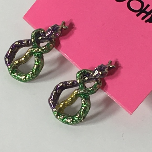 💓 Betsey Johnson Rio Snake Earrings - Picture 4 of 10
