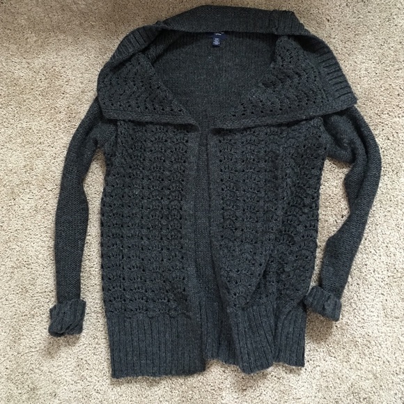 American Eagle cardigan