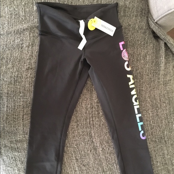 Lululemon soulcycle crop