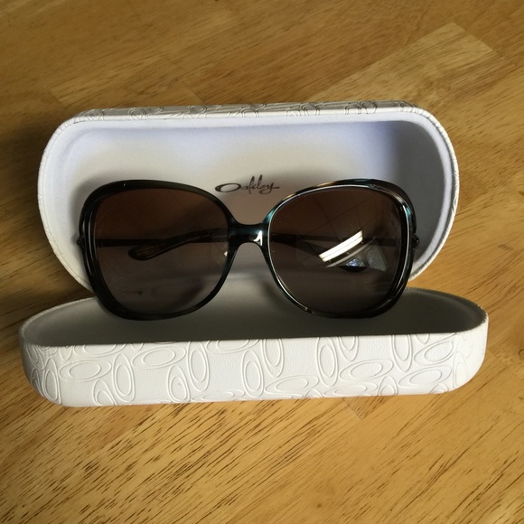 Oakley Changeover Sunglasses
