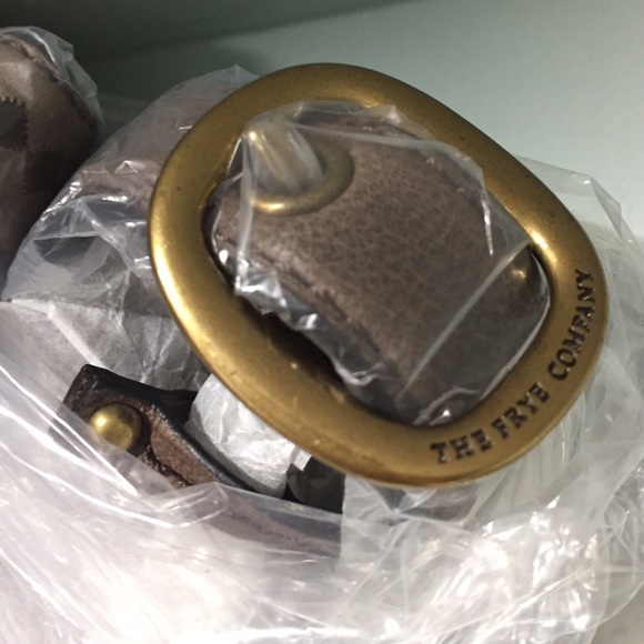 FRYE Belle Bohemian Crossbody Bag Purse - Picture 3 of 3