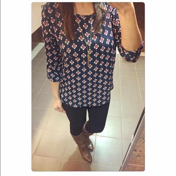 Loft patterned top
