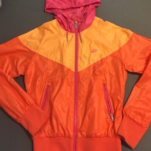 NIKE wind breaker blazer