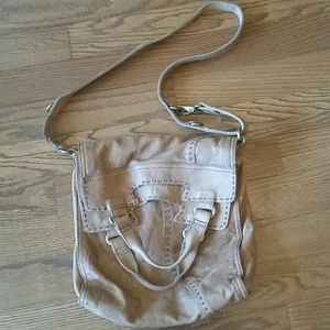 Lucky Brand abby road crossbody