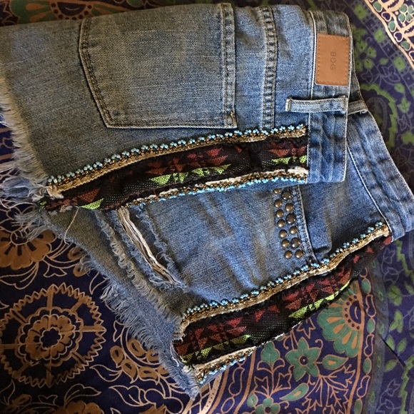 'Bonnaroo' style hobo shorts from urban outfitters