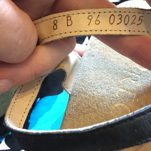 🎉Précis Wedge Sandals.🎉🌟❤️ - Picture 3 of 4