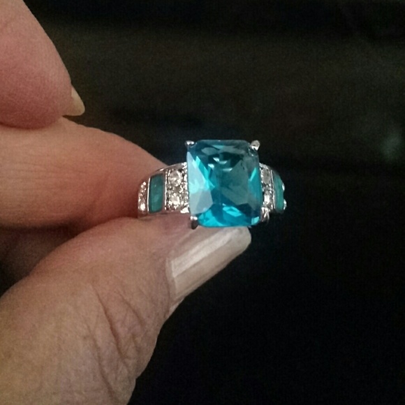 Watch - Picture 3 of 4
