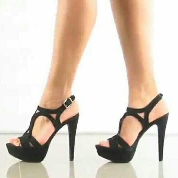 Jessica Simpson Black Heels - Picture 1 of 3