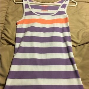 Old navy tank top size large. Never worn, like new