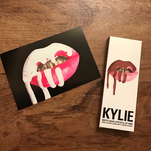 ✨BROWN SUGAR LIP KIT✨