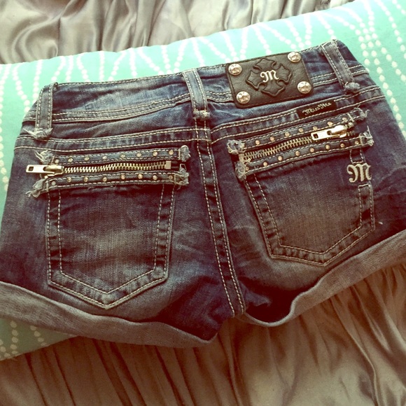 Miss Me shorts