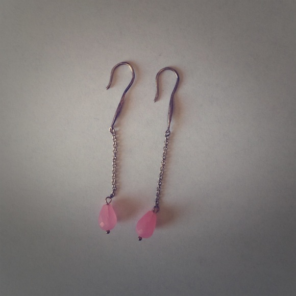 Pink bead drop earrings