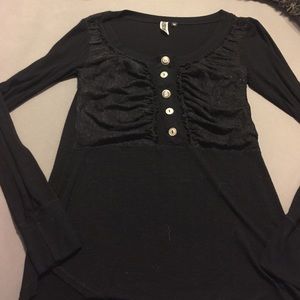 Black BKE long sleeve