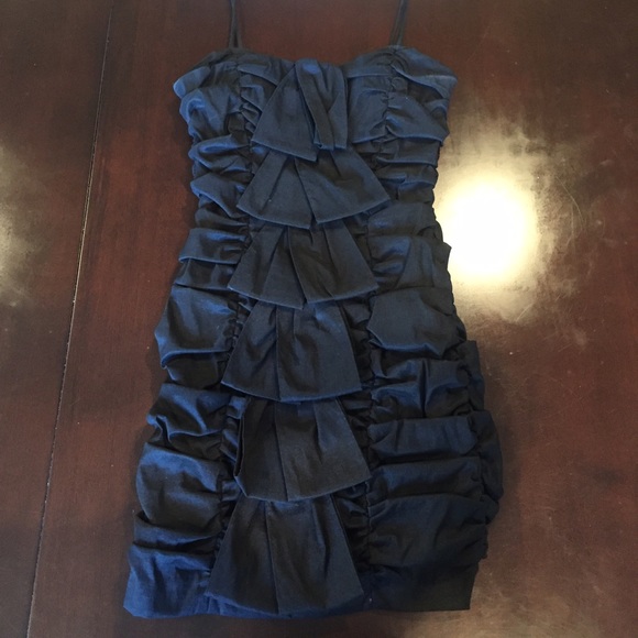 Black size 2 Arden B Strapless Dress