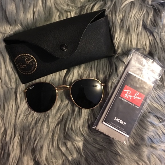 Ray-Ban Accessories - Ray-Ban Classic Round Sunglasses *Authentic*